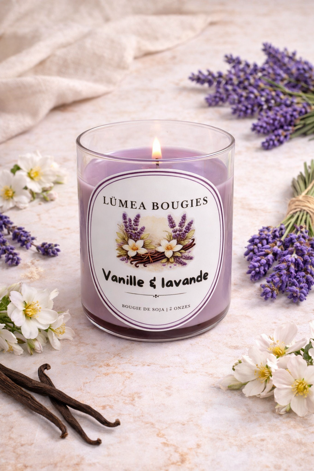 Chandelle artisanale parfumée Vanille Lavande à la cire de soja fabriquée au Québec
